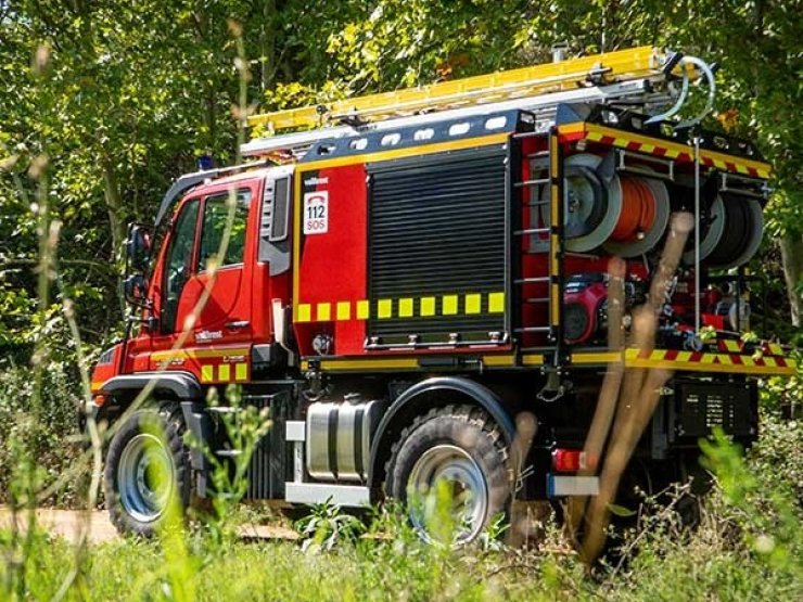 Unimog a nástavba FPS: zásahové vozidlo pro terén, kde ostatní vzdají